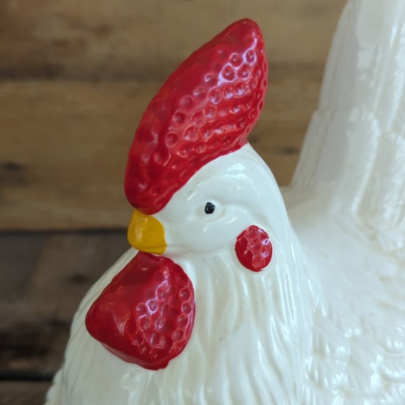 Vintage White Ceramic Hen on a Nest - Picture 7 of 11